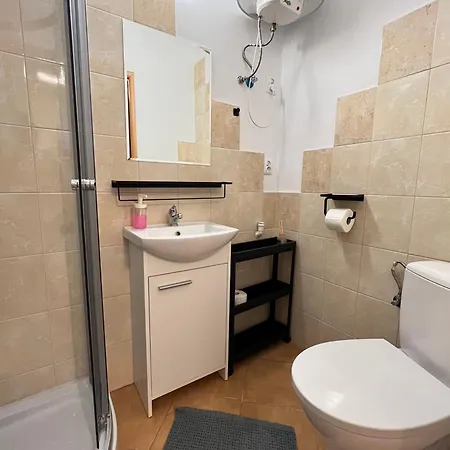 Apartament Przy Pl Niepodleglosci Apartment *